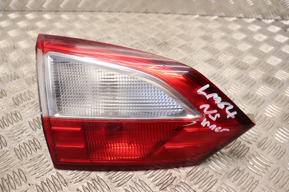 FORD C-MAX GRAND MK2 REAR NS INNER TAIL LIGHT 2011-2015 LM64 – Gala Motors