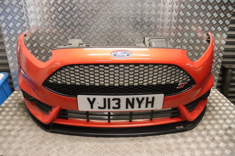 FORD FIESTA MK7 ST180 FRONT BUMPER MOLTEN ORANGE (SEE PHOTOS) 2013-2017 ...