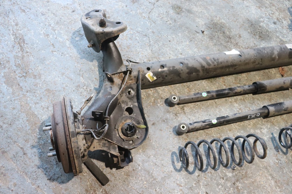 FORD FIESTA MK7 REAR SUSPENSION AXLE 2009-2012 GJ61 – Gala Motors