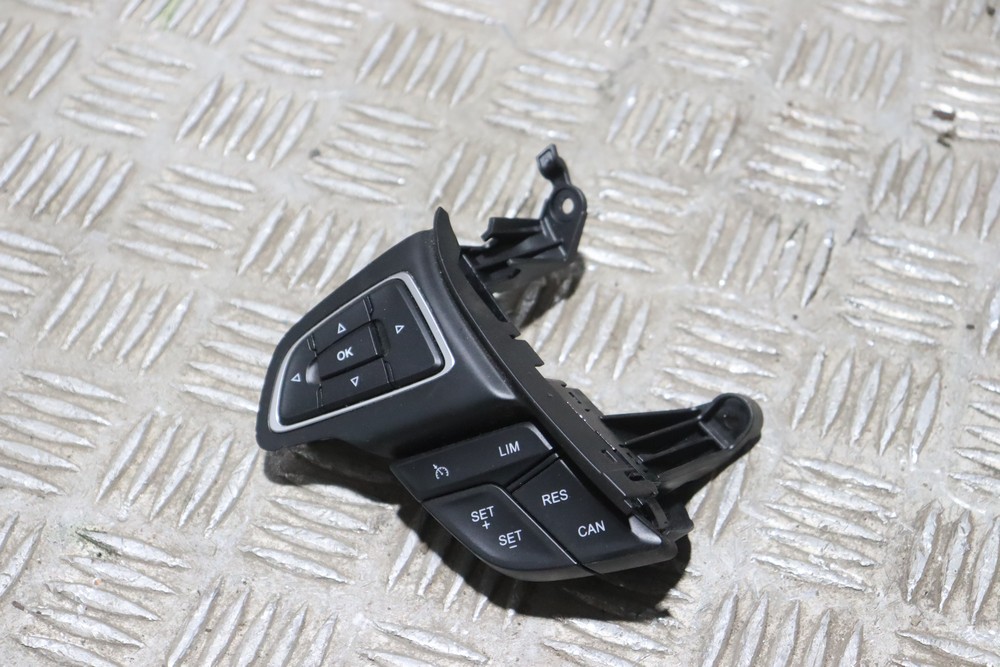 Ford Focus Mk3 St Line Steering Wheel Left Control F1et 9e740 Ab 2015